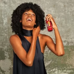 Spray 10-en-1 édition Célébration UniqOne Revlon 150ML -Hair Care Soldes spray 10 en 1 edition celebration uniqone revlon 150ml 6